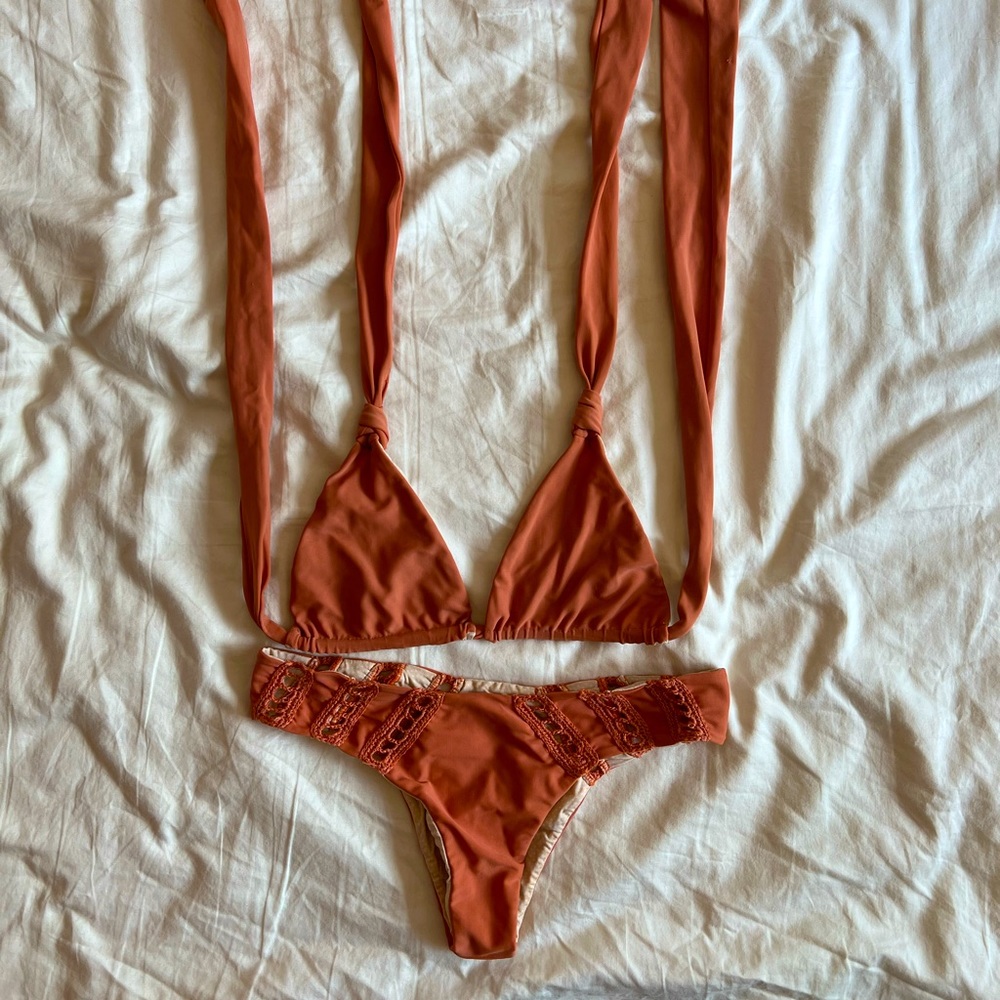 Papaya Acacia Swimwear 2 Piece Bikini Set Womens Medi… Gem